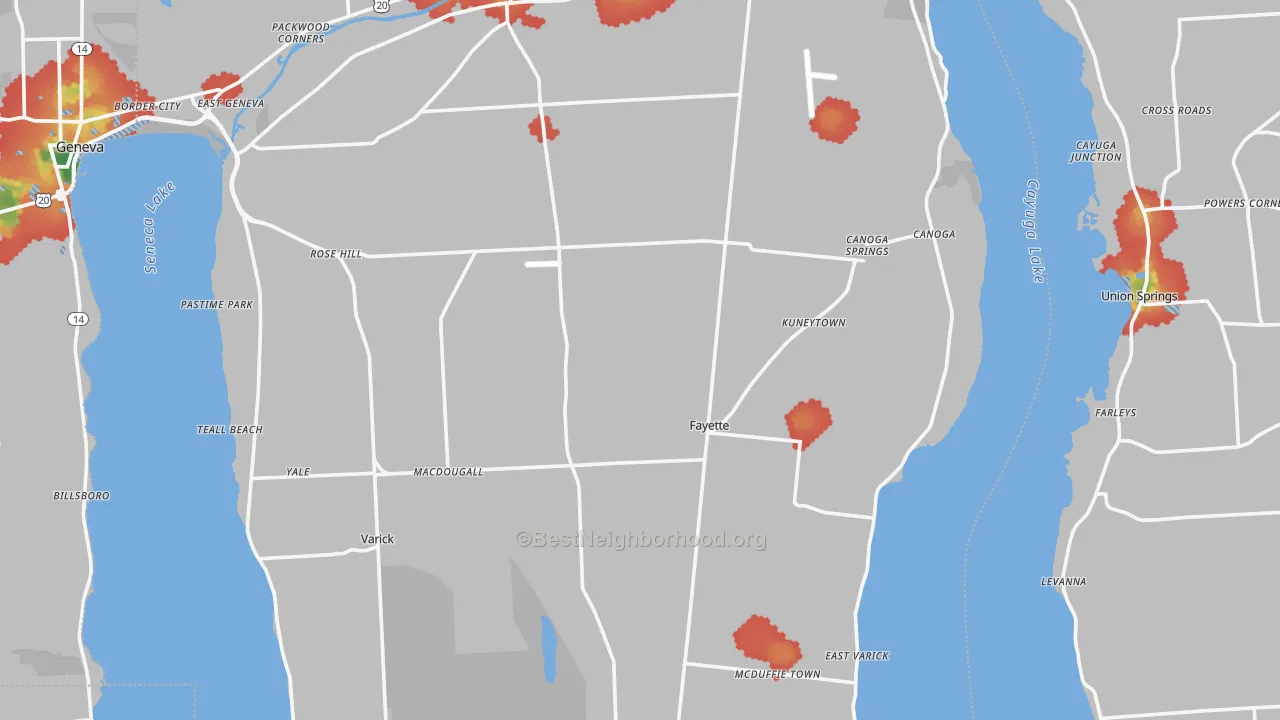Walk Grade map of Seneca County, NY, walkable areas in green and car-dependent areas in red