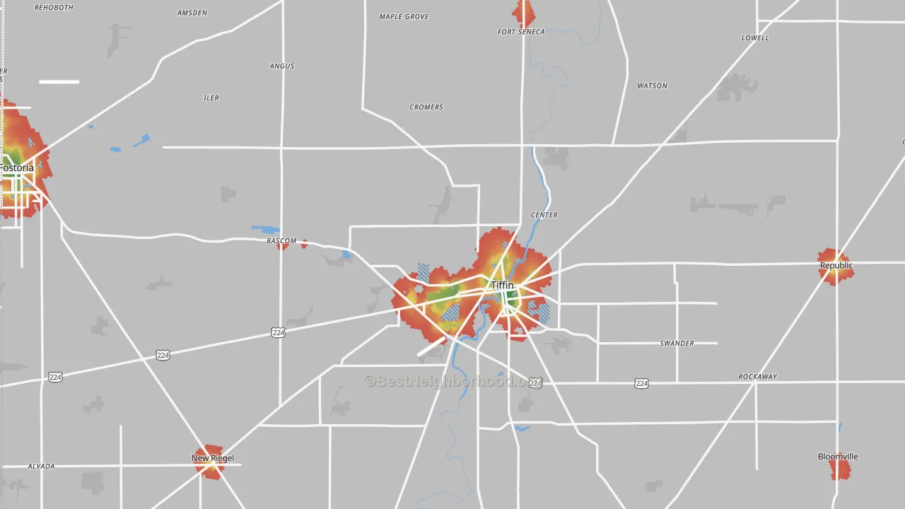 Walk Grade map of Seneca County, OH, walkable areas in green and car-dependent areas in red