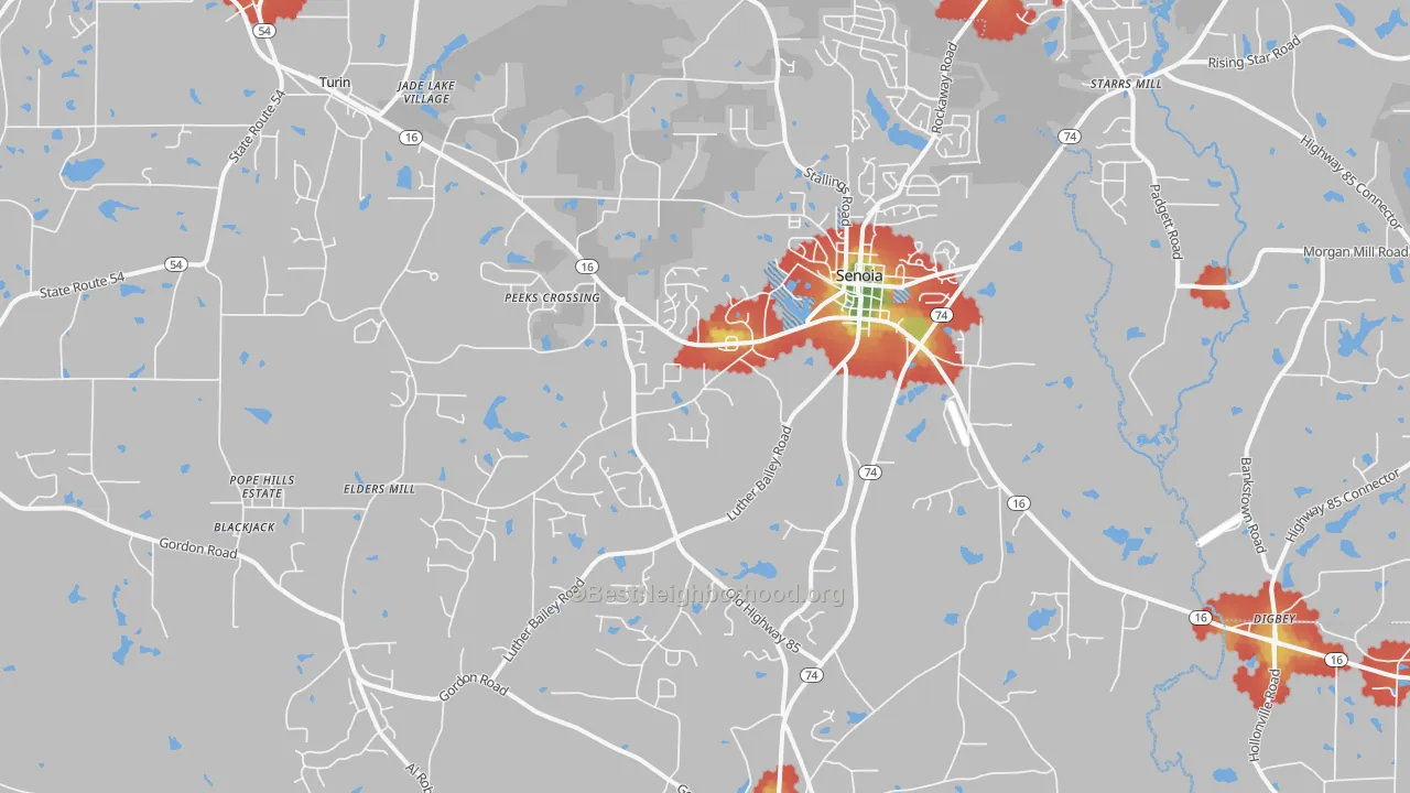 Walk Grade map of Senoia, GA, walkable areas in green and car-dependent areas in red
