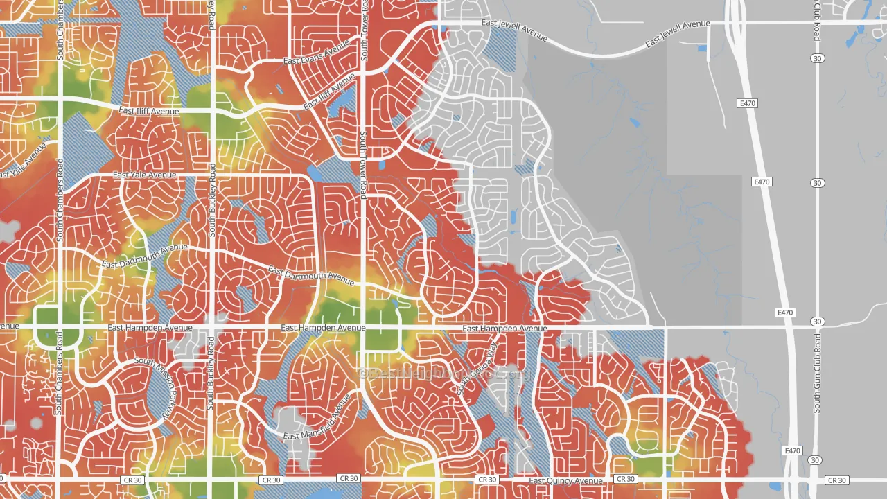 Walk Grade map of Seven Hills, Aurora, CO, walkable areas in green and car-dependent areas in red