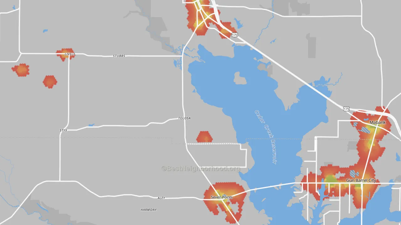 Walk Grade map of Seven Points, TX, walkable areas in green and car-dependent areas in red
