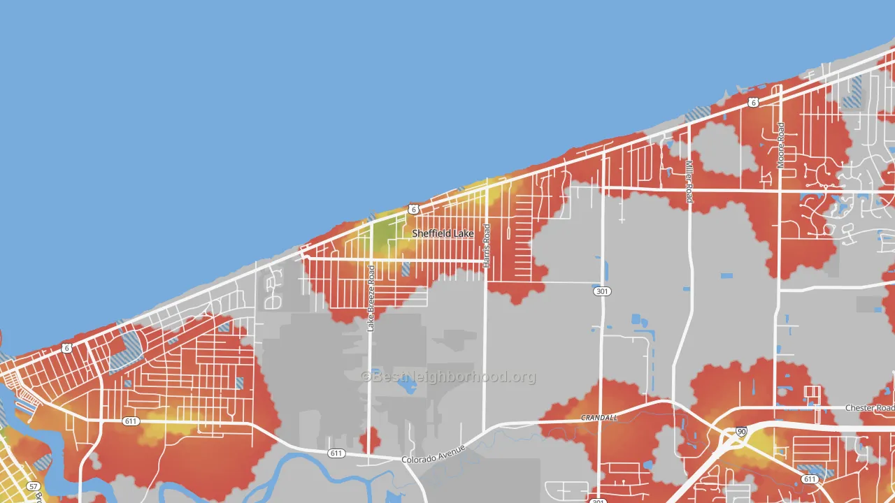 Walk Grade map of Sheffield Lake, OH, walkable areas in green and car-dependent areas in red