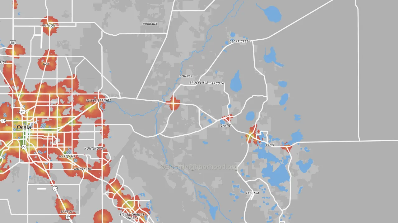 Walk Grade map of Silver Springs, FL, walkable areas in green and car-dependent areas in red