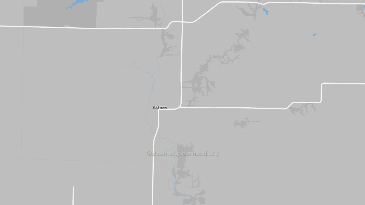 Walk Grade map of Skidmore, MO, walkable areas in green and car-dependent areas in red