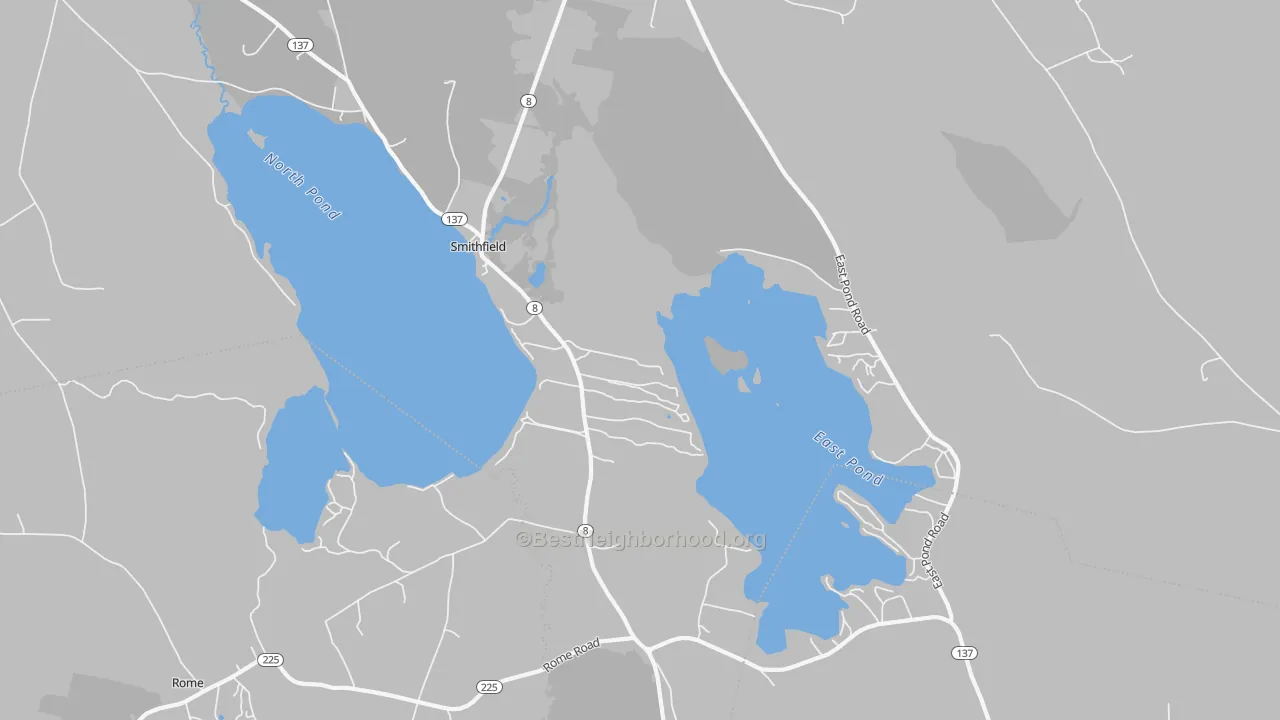 Walk Grade map of Smithfield, ME, walkable areas in green and car-dependent areas in red