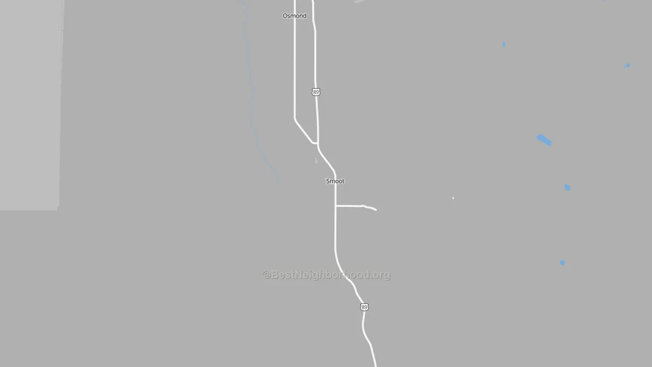 Walk Grade map of Smoot, WY, walkable areas in green and car-dependent areas in red