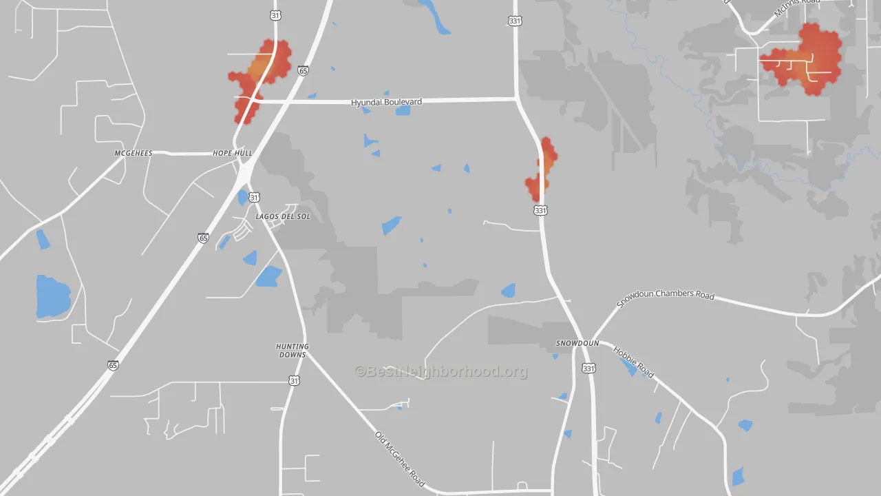 Walk Grade map of Snowdoun, AL, walkable areas in green and car-dependent areas in red