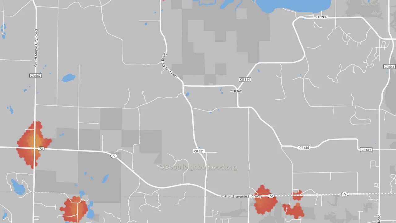 Walk Grade map of Solon, MI, walkable areas in green and car-dependent areas in red