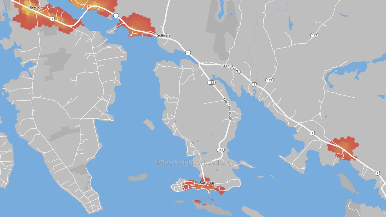 Walk Grade map of Sorrento, ME, walkable areas in green and car-dependent areas in red