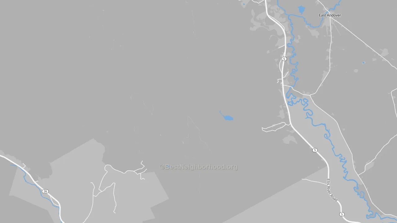 Walk Grade map of South Andover, ME, walkable areas in green and car-dependent areas in red