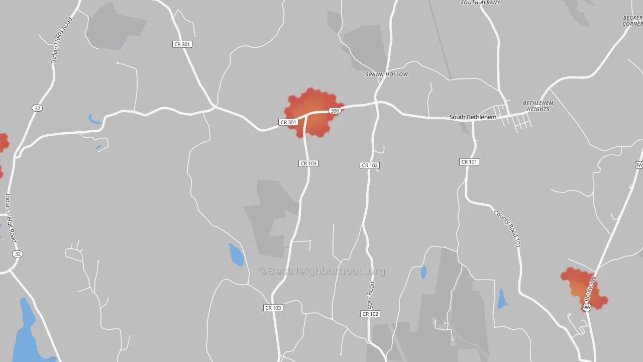 Walk Grade map of South Bethlehem, NY, walkable areas in green and car-dependent areas in red