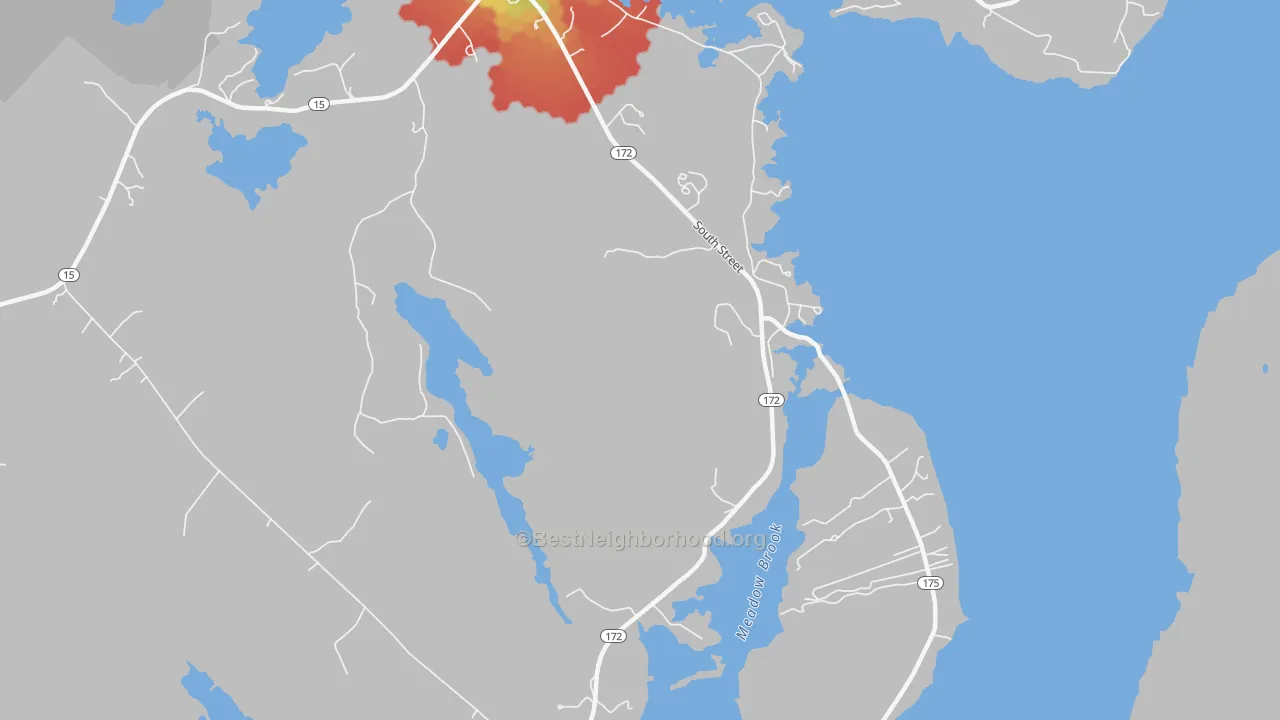 Walk Grade map of South Blue Hill, ME, walkable areas in green and car-dependent areas in red