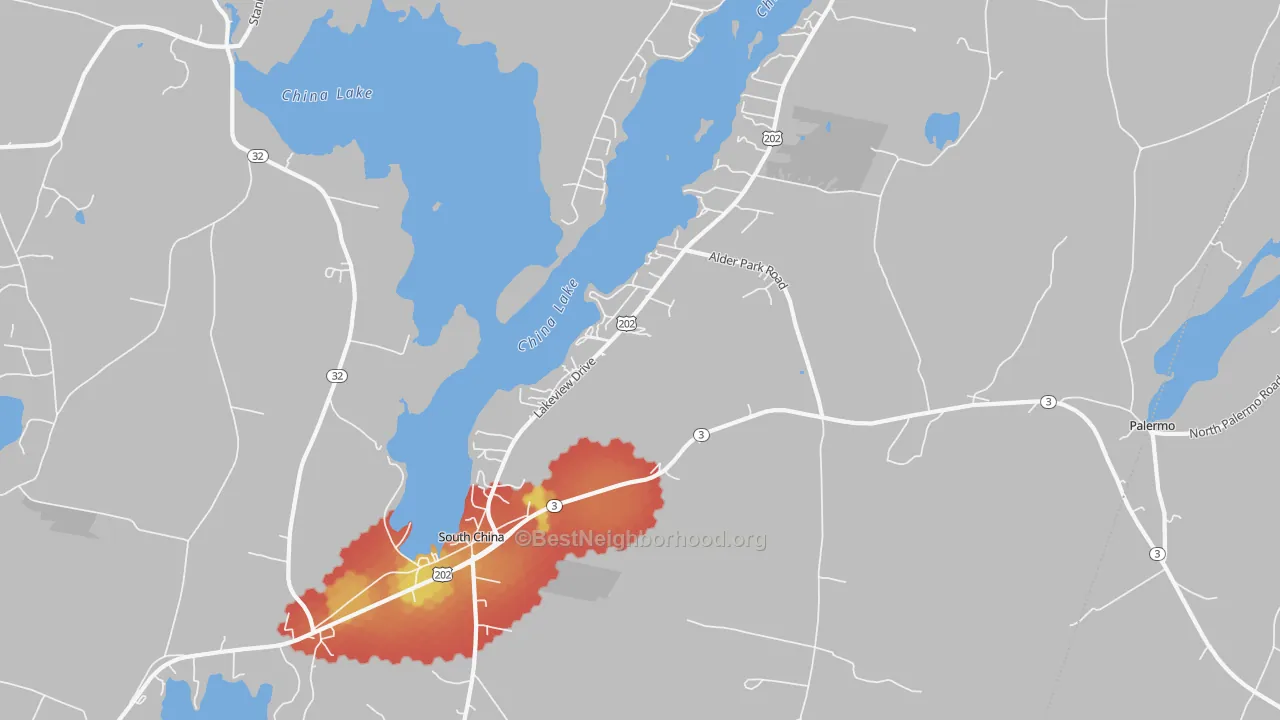 Walk Grade map of South China, ME, walkable areas in green and car-dependent areas in red