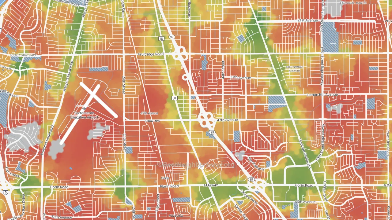 Walk Grade map of South City Farms, Sacramento, CA, walkable areas in green and car-dependent areas in red