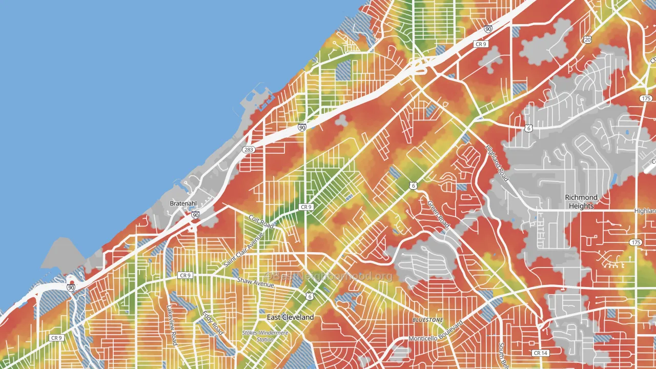 Walk Grade map of South Collinwood, Cleveland, OH, walkable areas in green and car-dependent areas in red