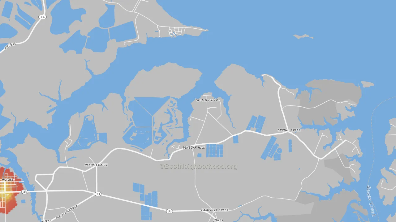 Walk Grade map of South Creek, NC, walkable areas in green and car-dependent areas in red