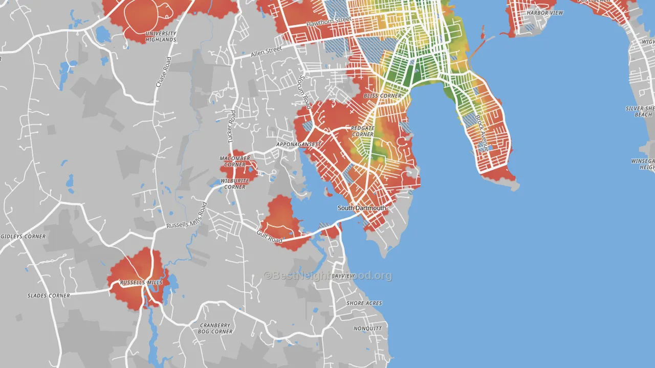 Walk Grade map of South Dartmouth, MA, walkable areas in green and car-dependent areas in red
