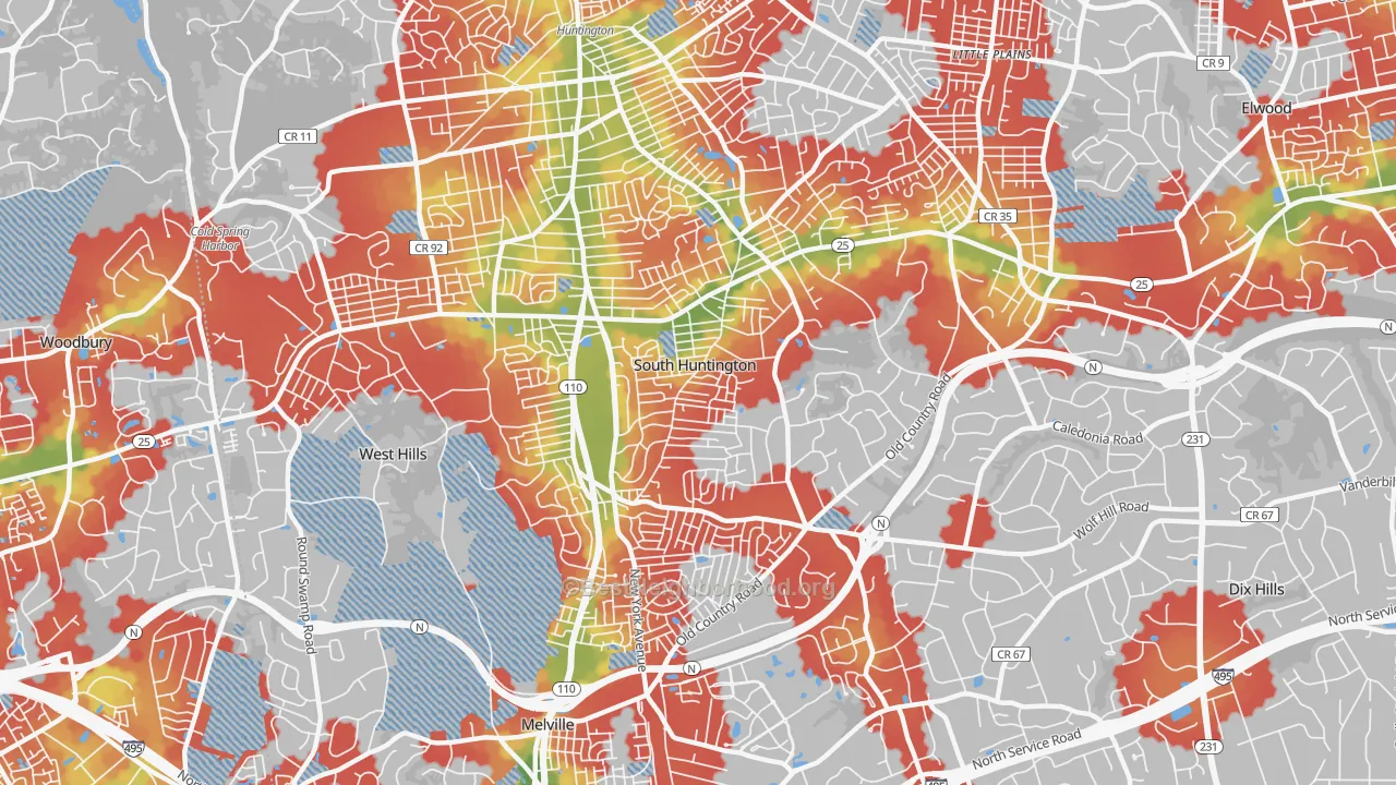 Walk Grade map of South Huntington, NY, walkable areas in green and car-dependent areas in red