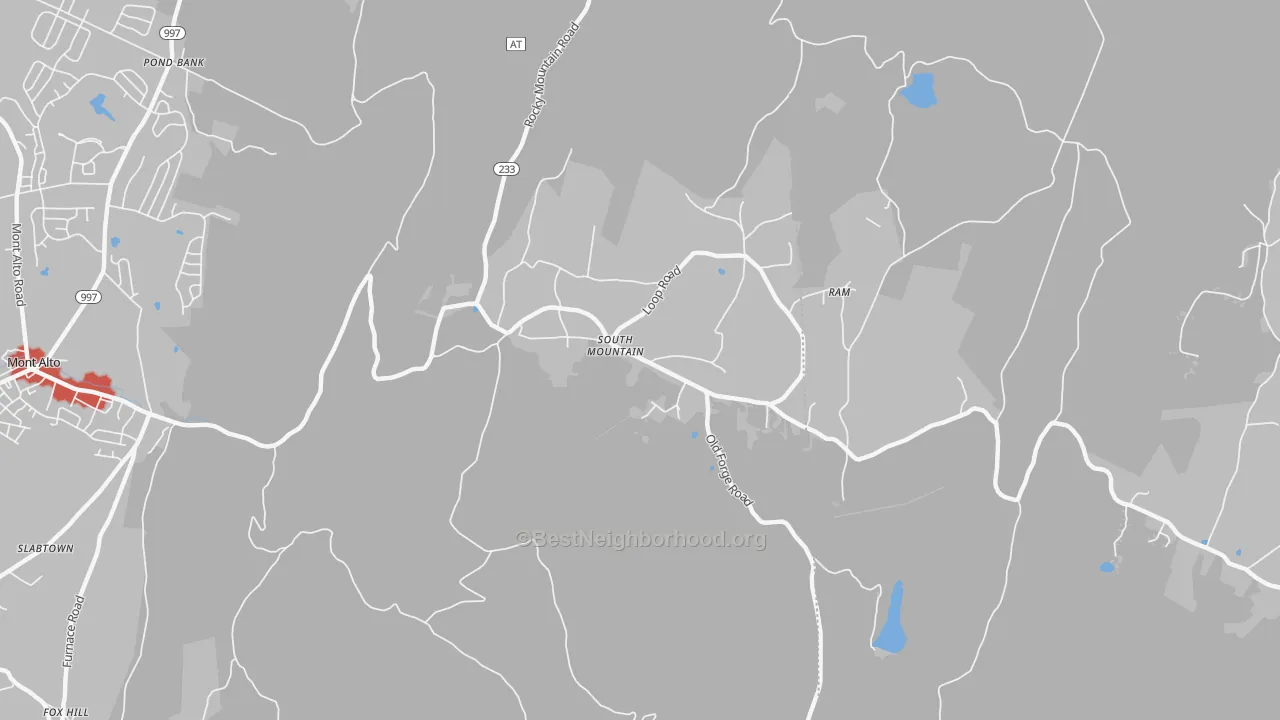 Walk Grade map of South Mountain, PA, walkable areas in green and car-dependent areas in red
