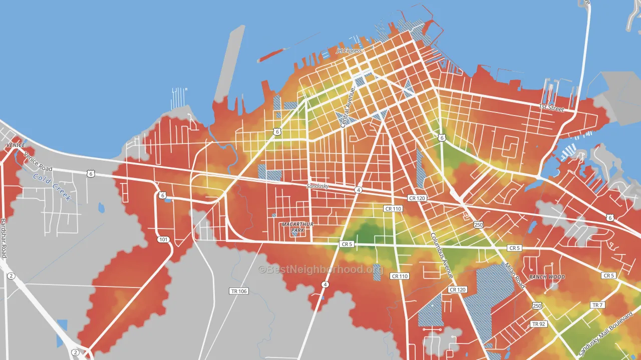 Walk Grade map of South Side, Sandusky, OH, walkable areas in green and car-dependent areas in red
