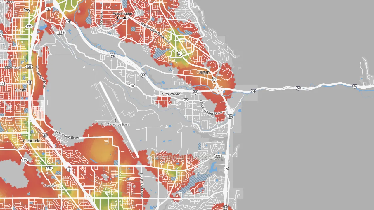 Walk Grade map of South Weber, UT, walkable areas in green and car-dependent areas in red
