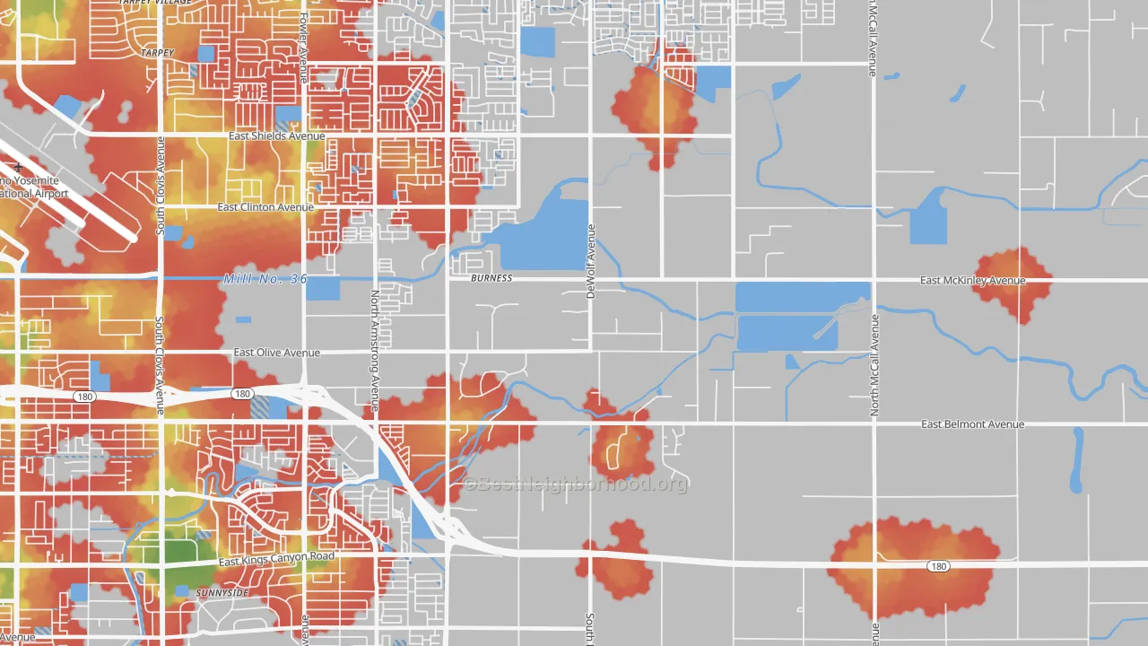 Walk Grade map of Southeast Growth Area, Fresno, CA, walkable areas in green and car-dependent areas in red