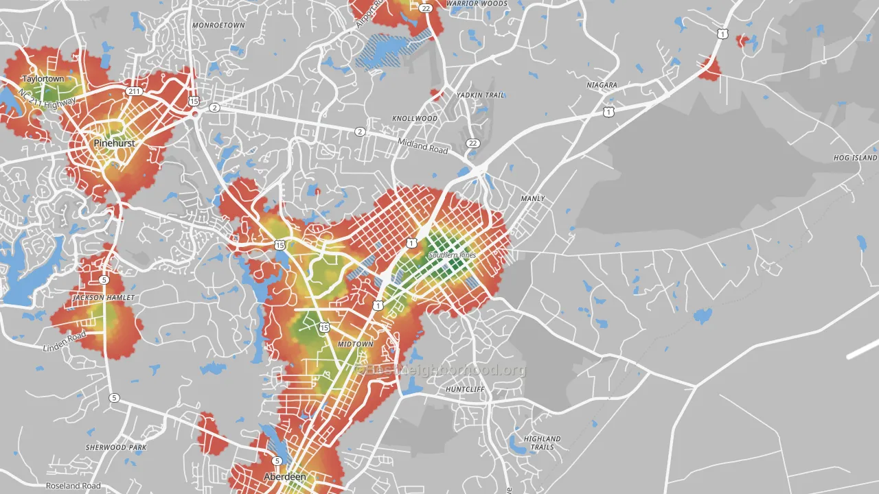 Walk Grade map of Southern Pines, NC, walkable areas in green and car-dependent areas in red
