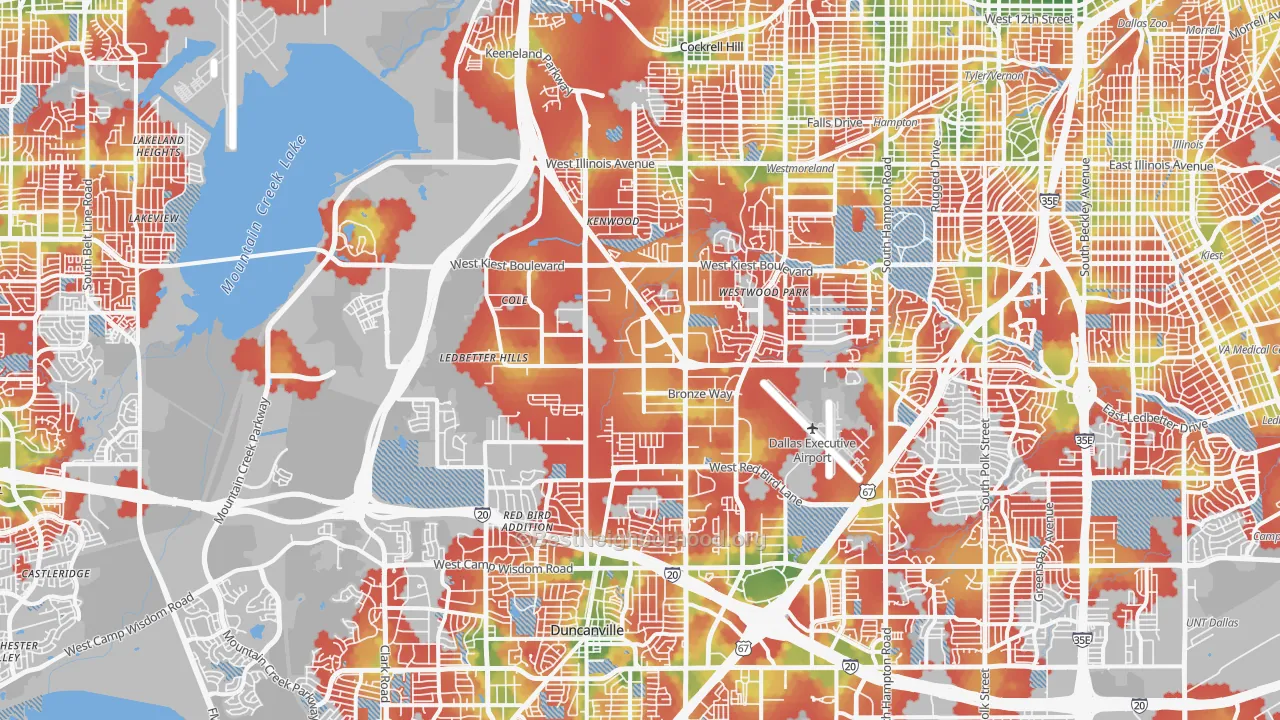 Walk Grade map of Southwest Dallas, Dallas, TX, walkable areas in green and car-dependent areas in red