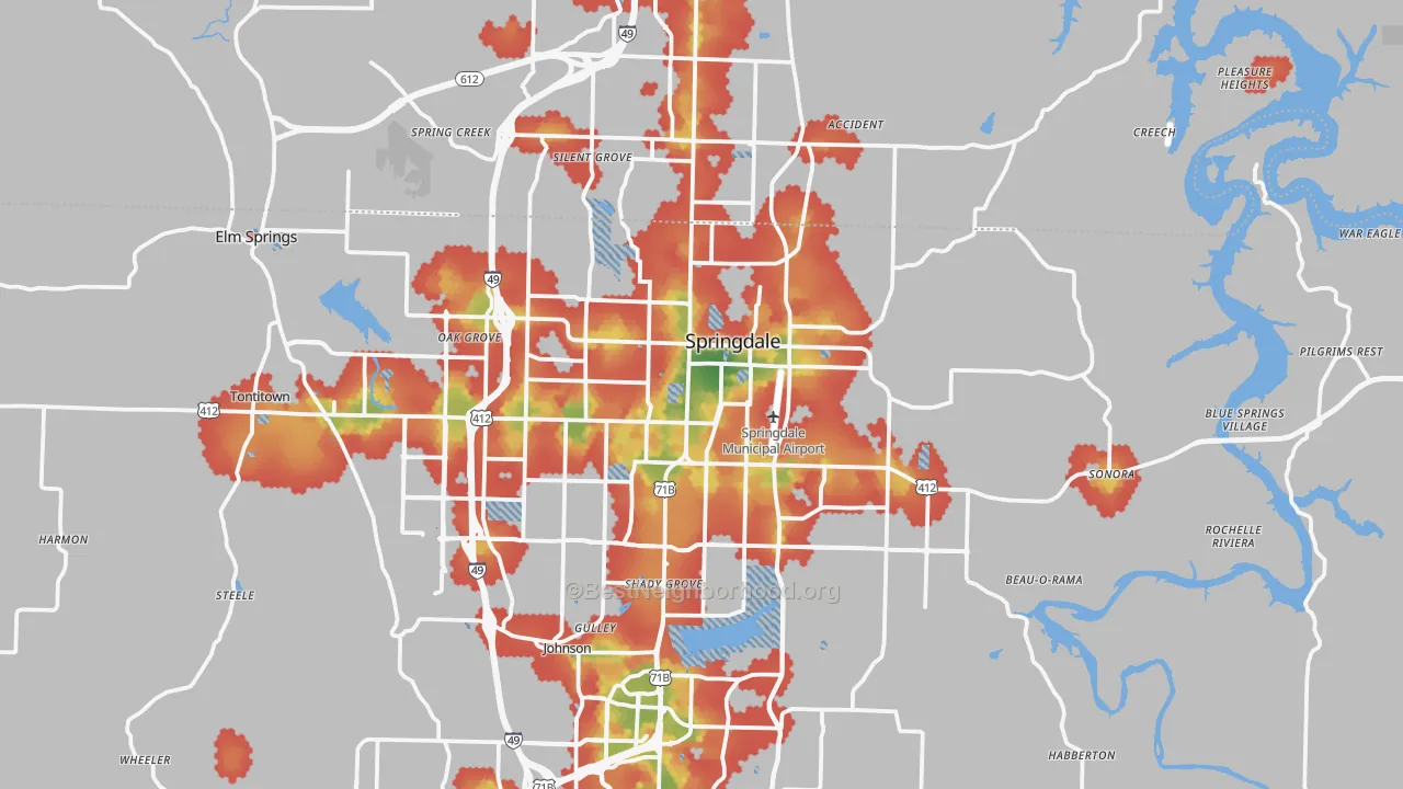 Walk Grade map of Springdale, AR, walkable areas in green and car-dependent areas in red