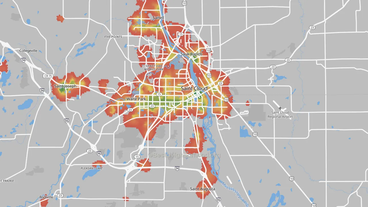 Walk Grade map of St. Cloud, MN, walkable areas in green and car-dependent areas in red