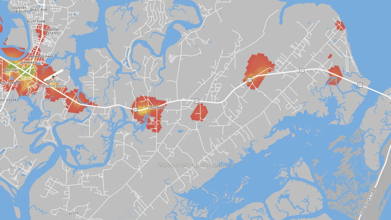 Walk Grade map of St. Helena Island, SC, walkable areas in green and car-dependent areas in red