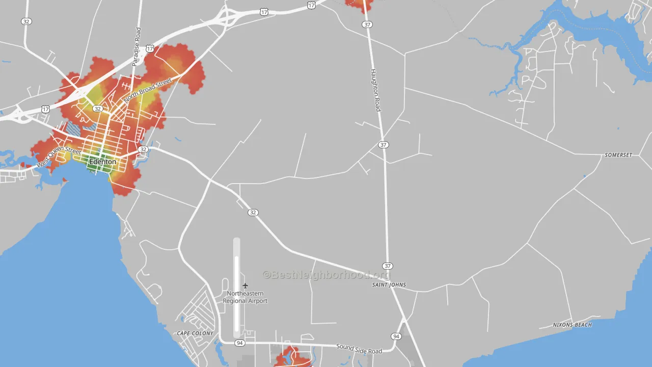 Walk Grade map of St. Johns, NC, walkable areas in green and car-dependent areas in red