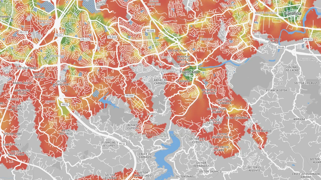 Walk Grade map of St. Just, PR, walkable areas in green and car-dependent areas in red