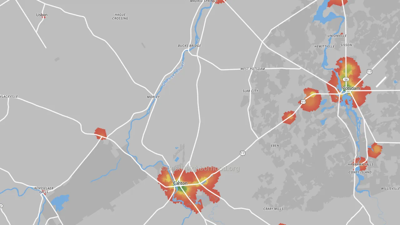 Walk Grade map of St. Lawrence County, NY, walkable areas in green and car-dependent areas in red