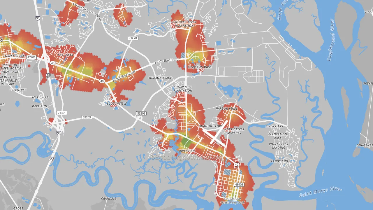 Walk Grade map of St. Marys, GA, walkable areas in green and car-dependent areas in red