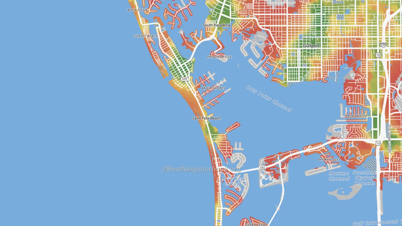 Walk Grade map of St. Pete Beach, FL, walkable areas in green and car-dependent areas in red