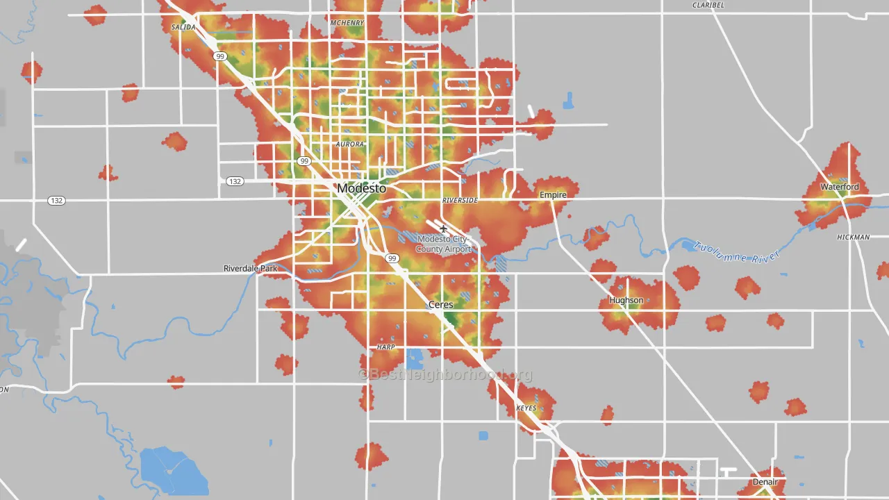 Walk Grade map of Stanislaus County, CA, walkable areas in green and car-dependent areas in red