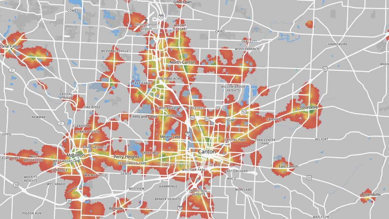 Walk Grade map of Stark County, OH, walkable areas in green and car-dependent areas in red