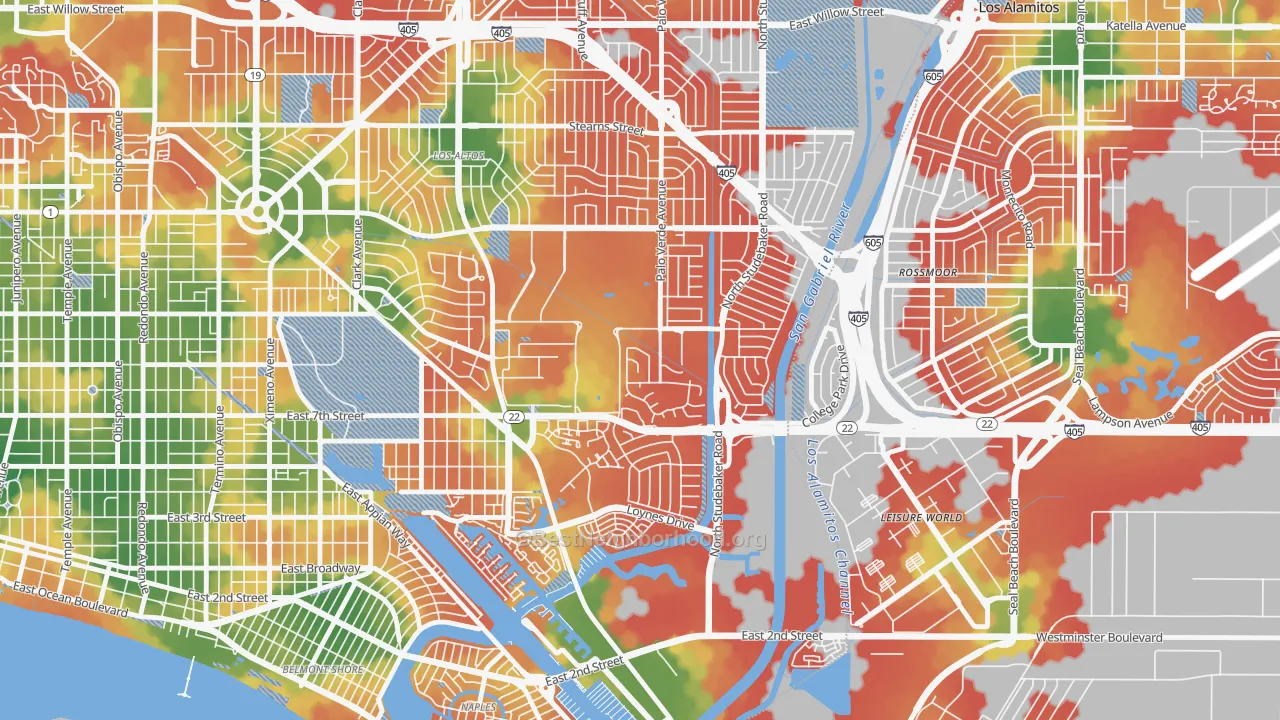 Walk Grade map of State College Area, Long Beach, CA, walkable areas in green and car-dependent areas in red