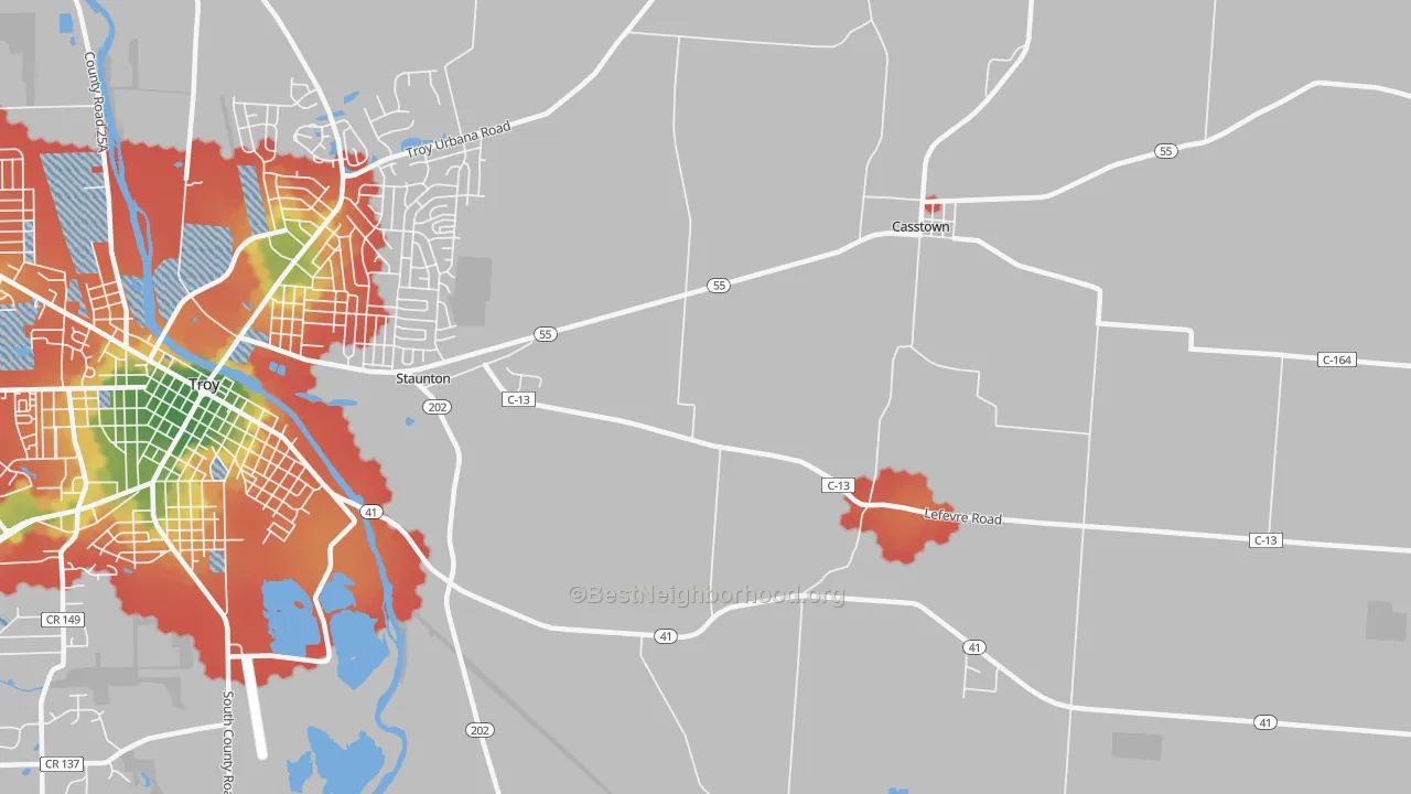 Walk Grade map of Staunton, OH, walkable areas in green and car-dependent areas in red