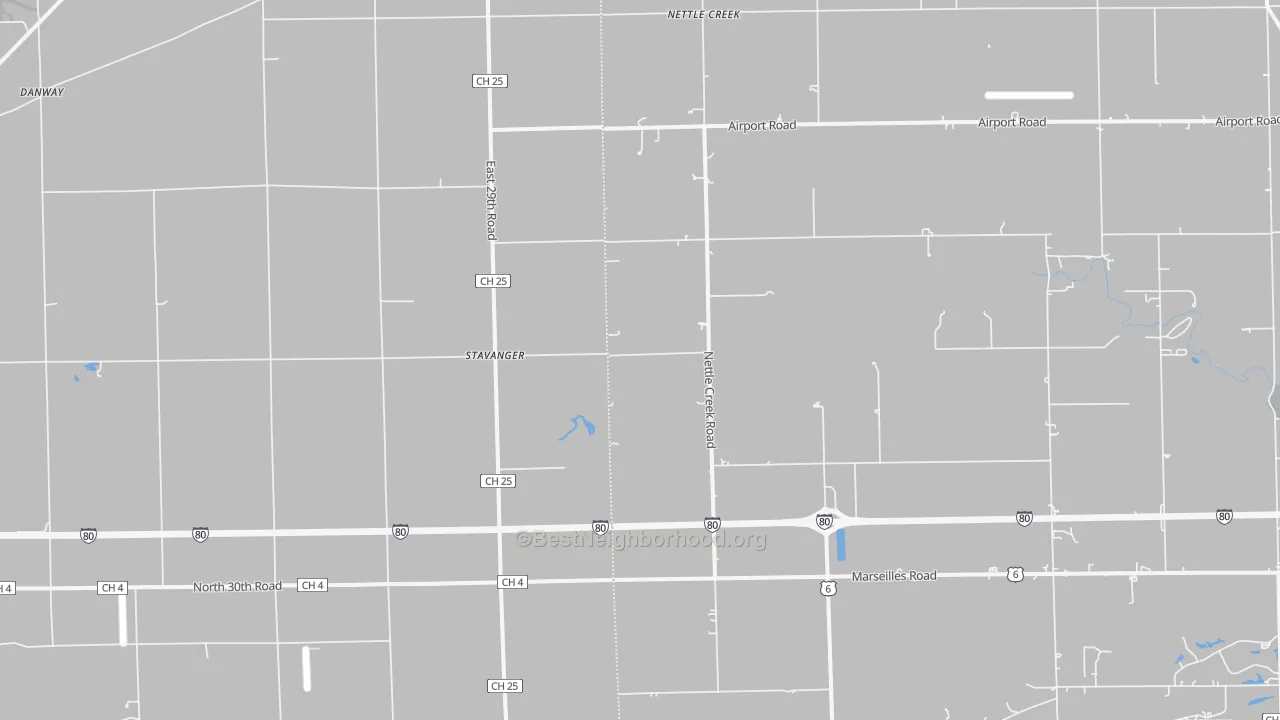 Walk Grade map of Stavanger, IL, walkable areas in green and car-dependent areas in red
