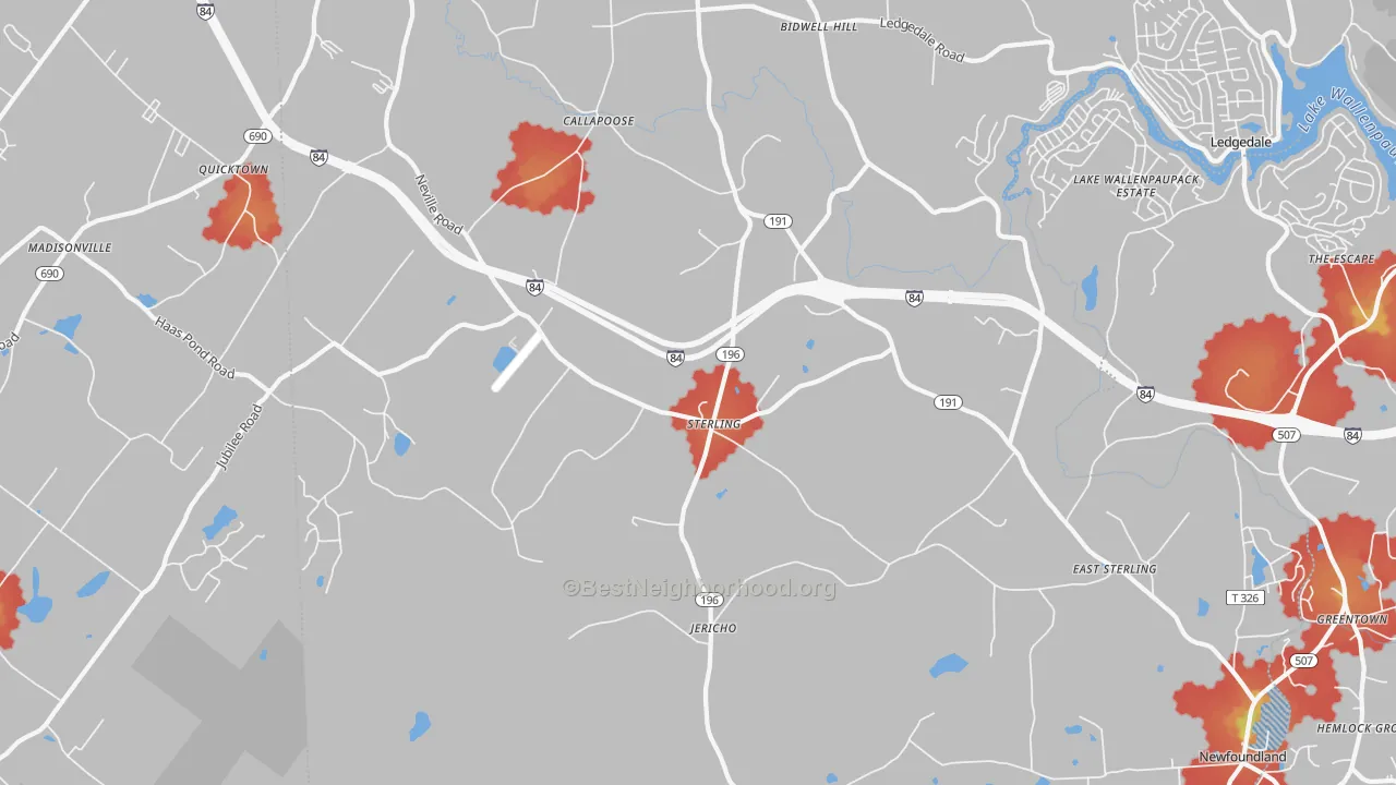 Walk Grade map of Sterling, PA, walkable areas in green and car-dependent areas in red