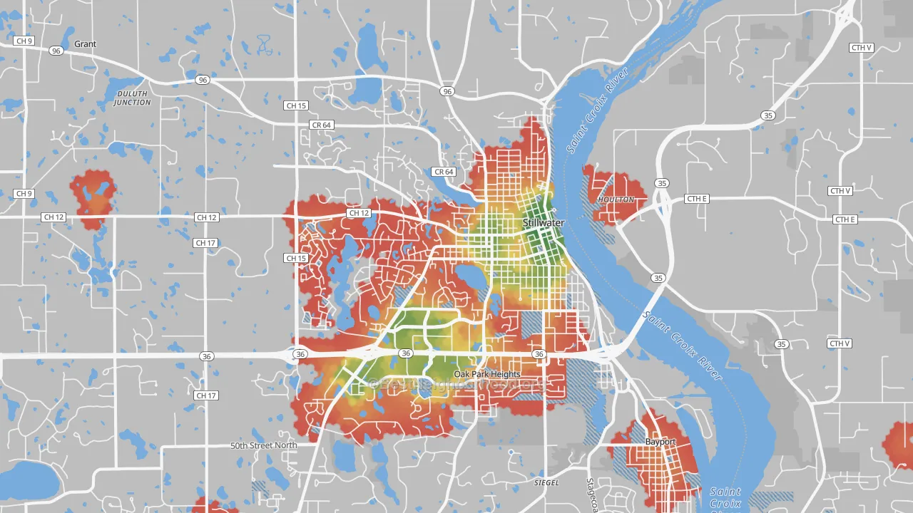 Walk Grade map of Stillwater, MN, walkable areas in green and car-dependent areas in red