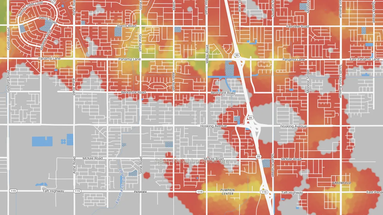 Walk Grade map of Stonegate, Bakersfield, CA, walkable areas in green and car-dependent areas in red