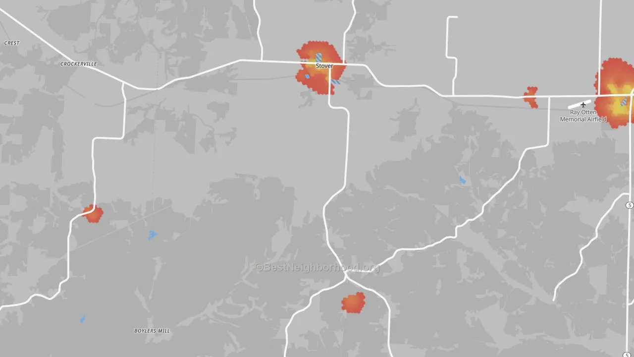 Walk Grade map of Stover, MO, walkable areas in green and car-dependent areas in red