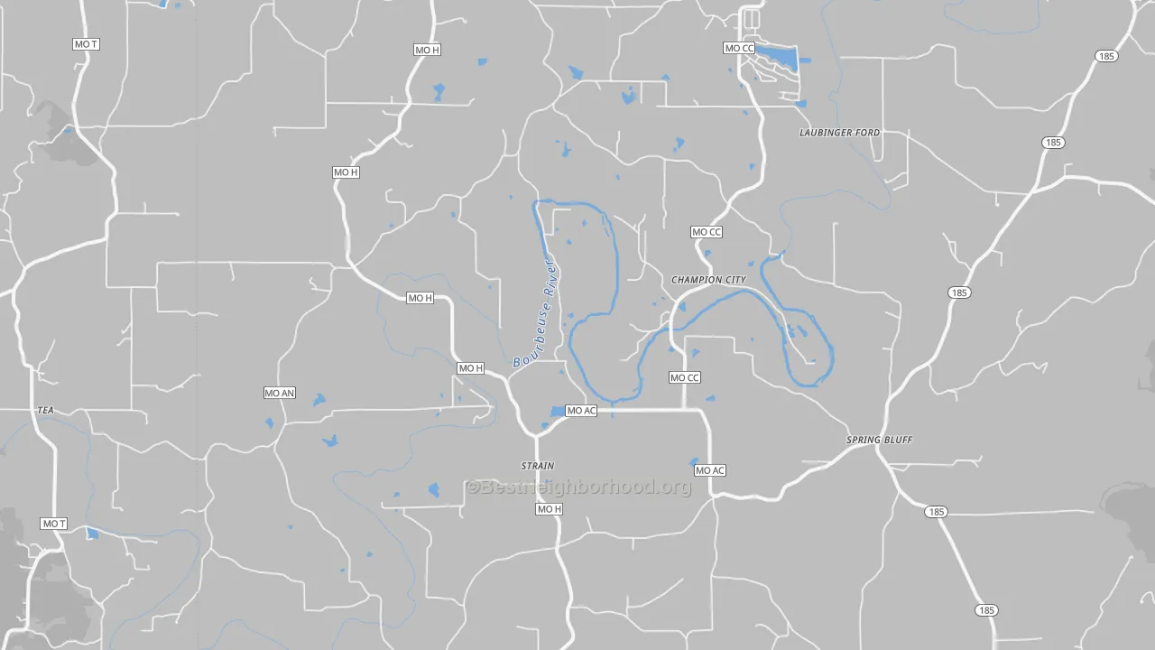 Walk Grade map of Strain, MO, walkable areas in green and car-dependent areas in red