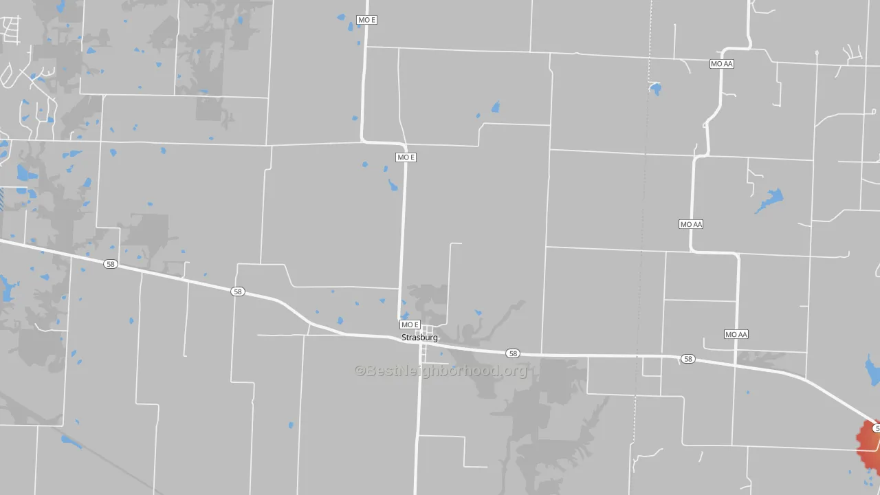 Walk Grade map of Strasburg, MO, walkable areas in green and car-dependent areas in red
