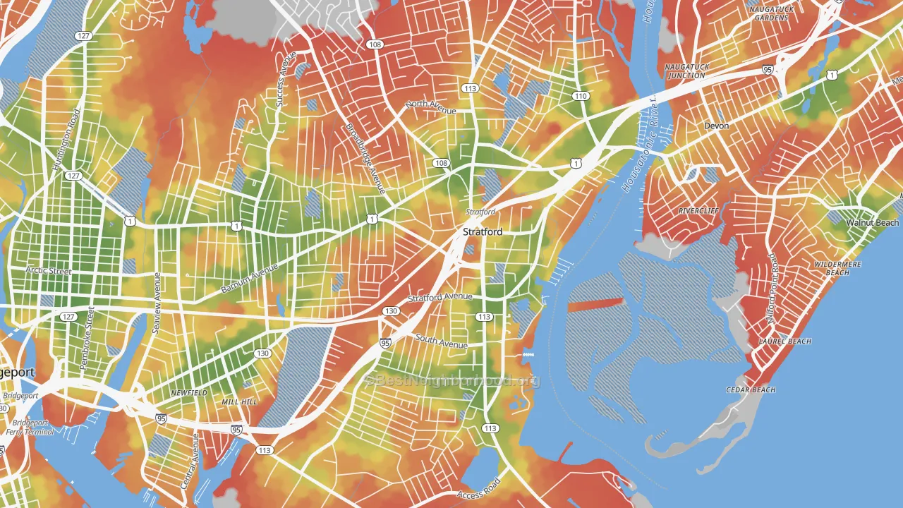 Walk Grade map of Stratford Center Historic District, Stratford, CT, walkable areas in green and car-dependent areas in red