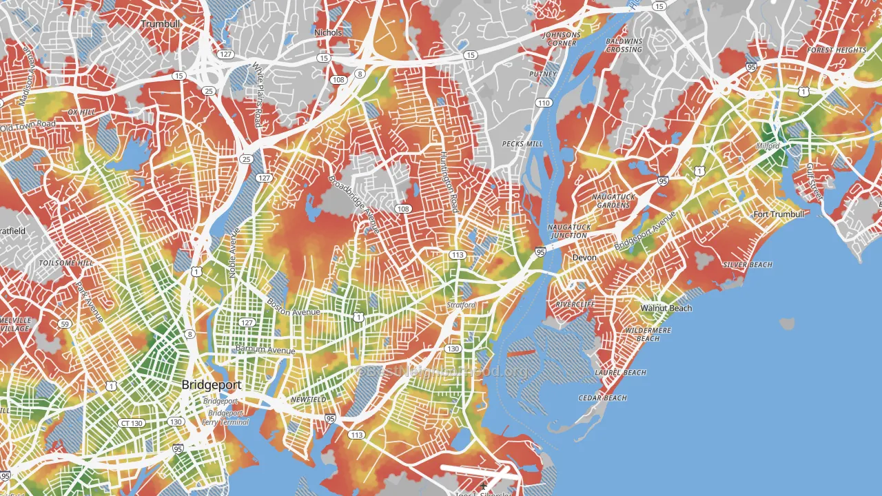 Walk Grade map of Stratford, CT, walkable areas in green and car-dependent areas in red