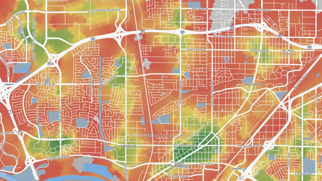 Walk Grade map of Strawberry Manor, Sacramento, CA, walkable areas in green and car-dependent areas in red